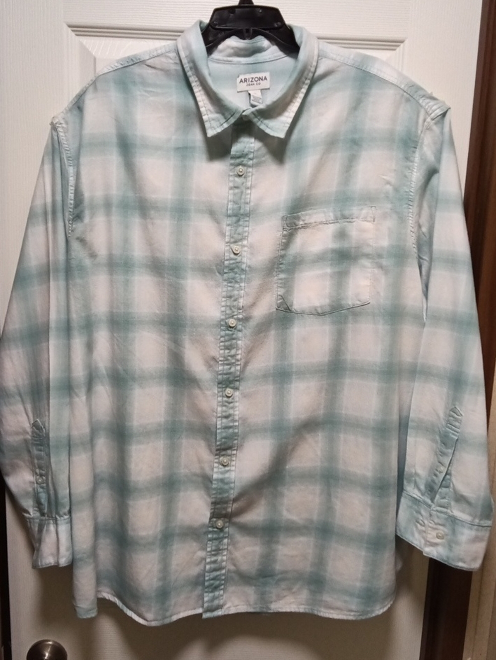 Arizona Jean Company Men's Light Aqua and White Plaid Button-Down Shirt Size 3XL